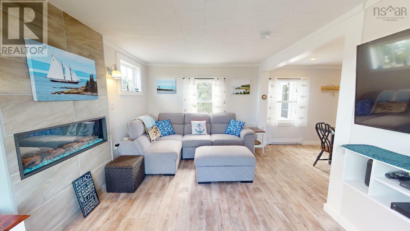 For sale 5322 NS16, Queensport, Nova Scotia B0H1N0 202318015 REALTOR.ca