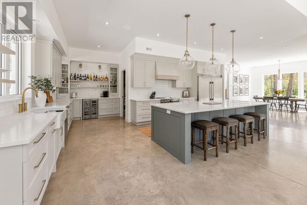 For sale 6691 REEVES ROAD, Sechelt, British Columbia V7Z0S5 R2904787 REALTOR.ca