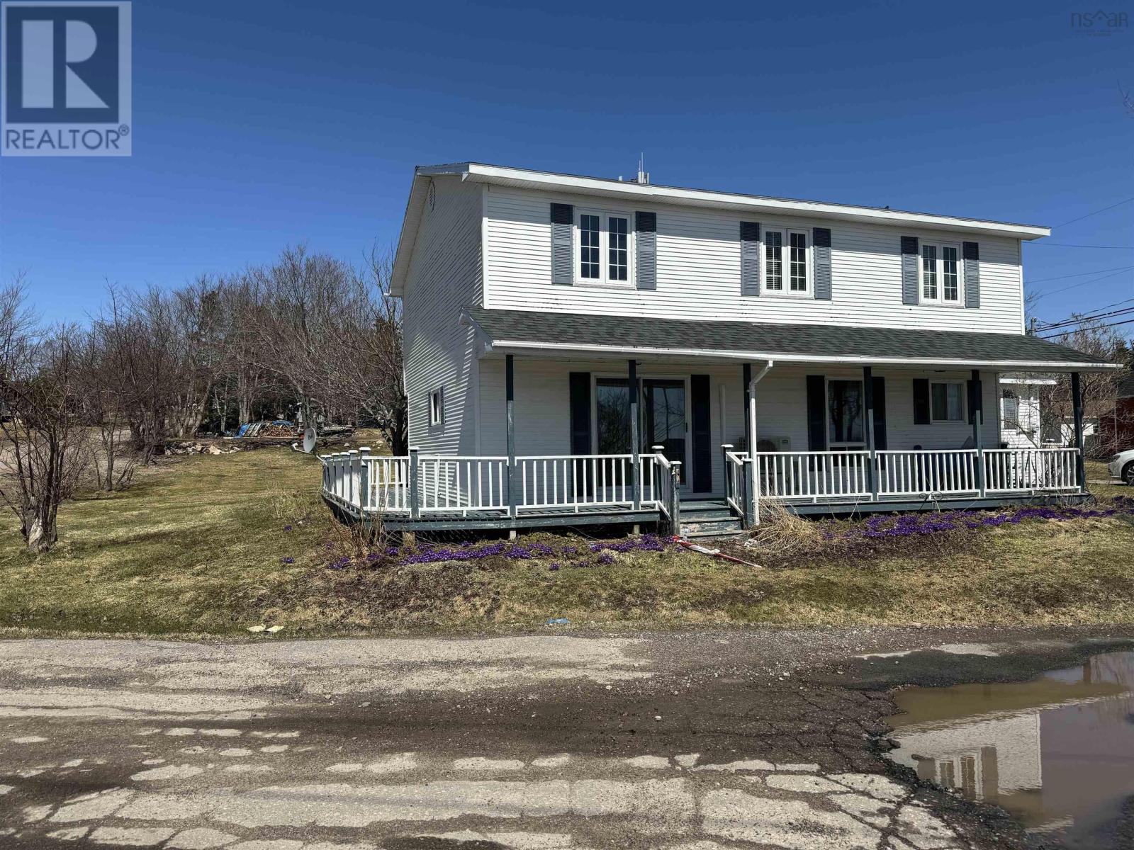 For sale 102 Oceanview Drive, Neils Harbour, Nova Scotia B0C1N0