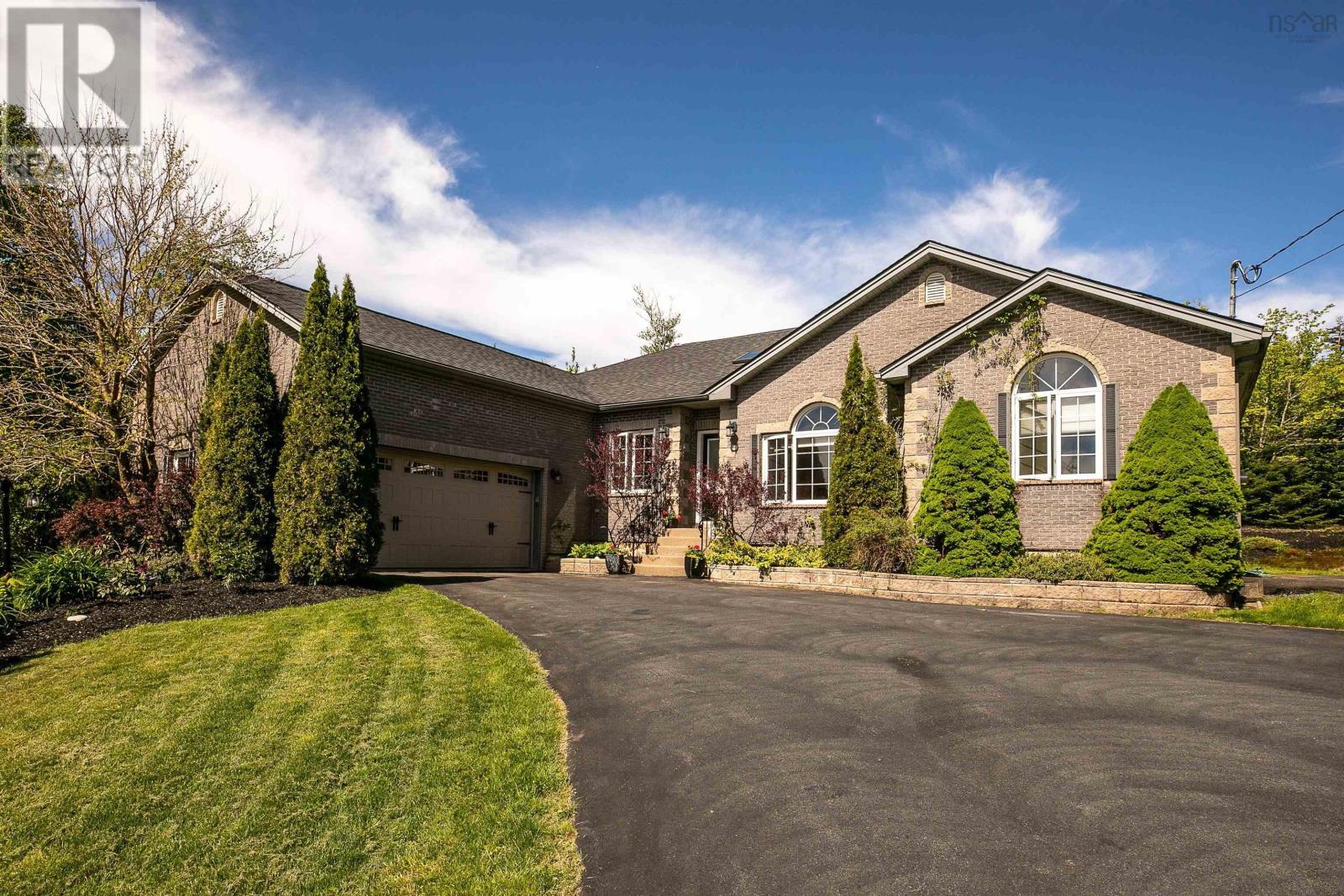 For sale 82 Glen Arbour Way, Hammonds Plains, Nova Scotia B4B1T4