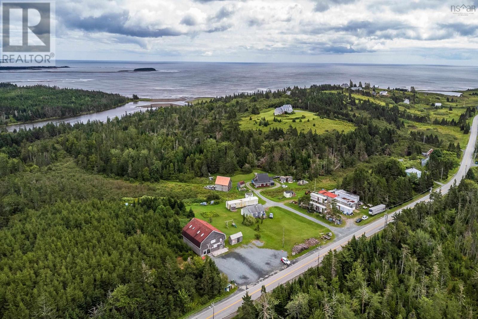 For sale 6344 Highway 207, Seaforth, Nova Scotia B0J1N0 202408583 REALTOR.ca