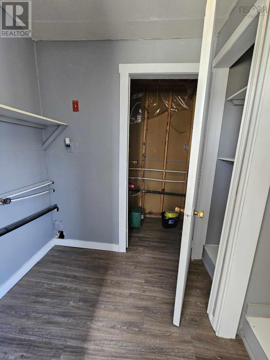 For sale 1044 Point Aconi Road, Point Aconi, Nova Scotia B1Y2A8