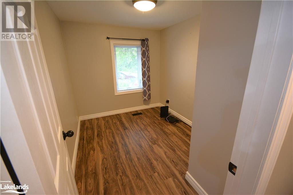 For sale 240 MUSKOKA BEACH Road, Gravenhurst, Ontario P1P1M6