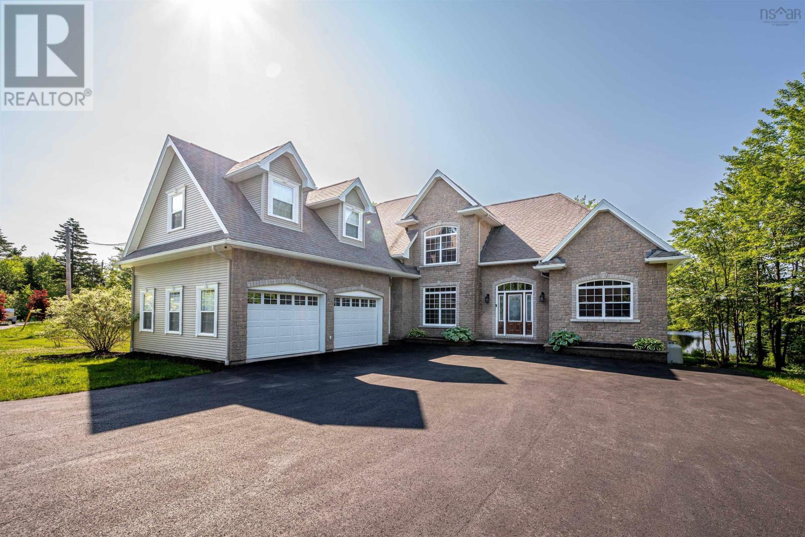 For sale 85 Old Mill Road, Hammonds Plains, Nova Scotia B3Z4M3