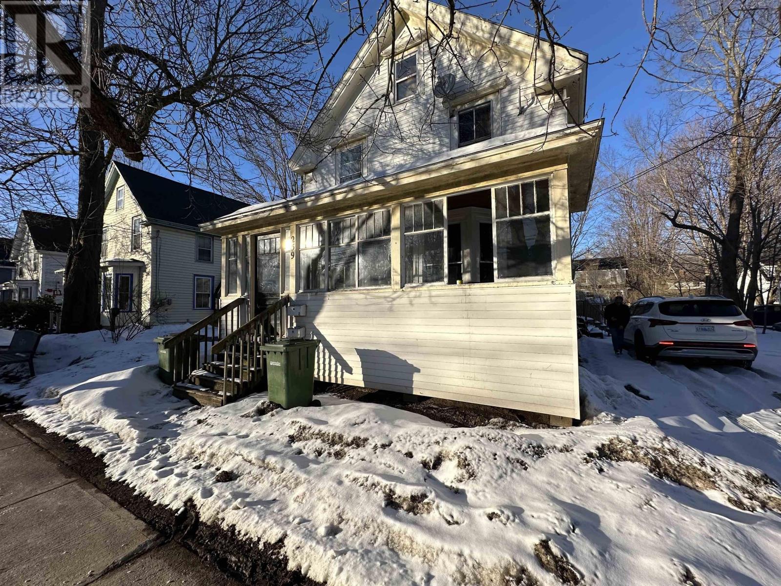 For sale 259 Main Street, Kentville, Nova Scotia B4N1J9 202406759