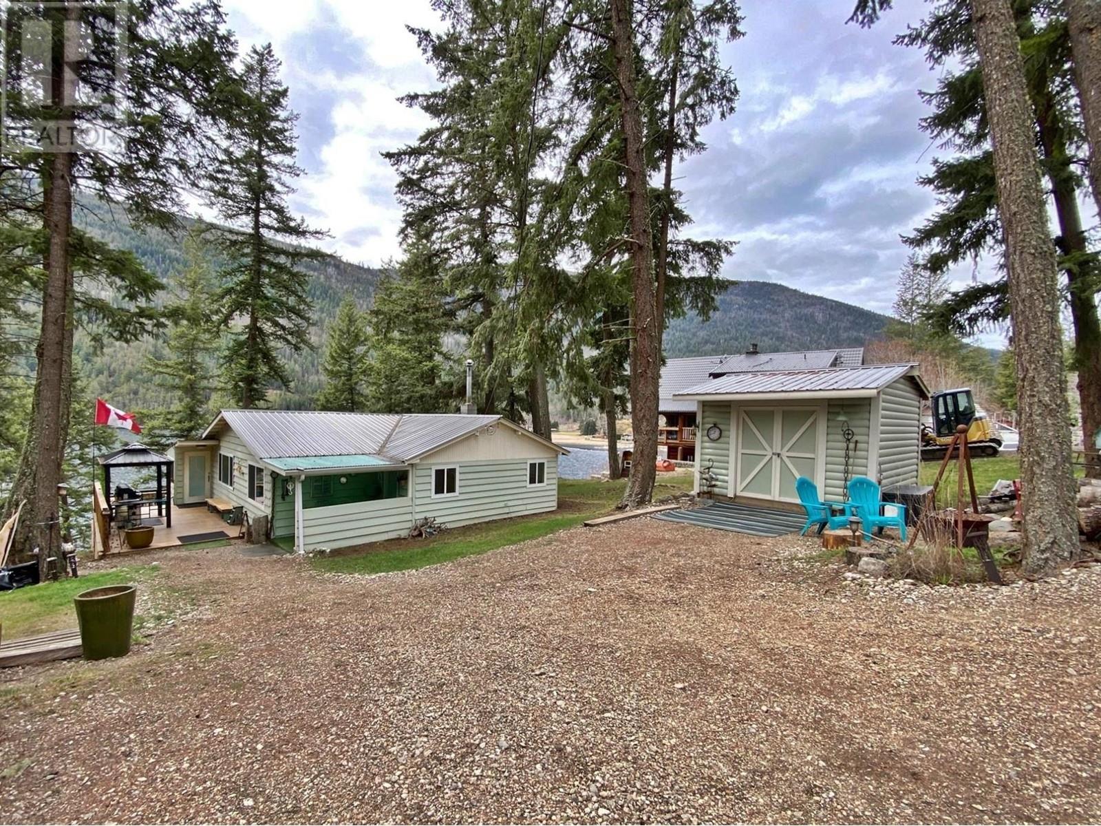 For sale 5472 AGATE BAY ROAD, Barriere, British Columbia V0E2E0 177624 REALTOR.ca