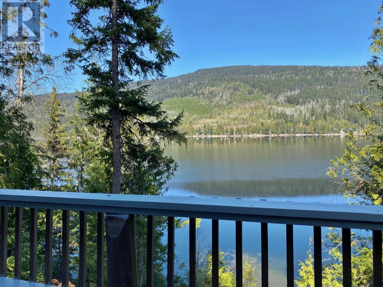For sale 5241 EAST BARRIERE LAKE FSR, Barriere, British Columbia V0E1E0 178386 REALTOR.ca
