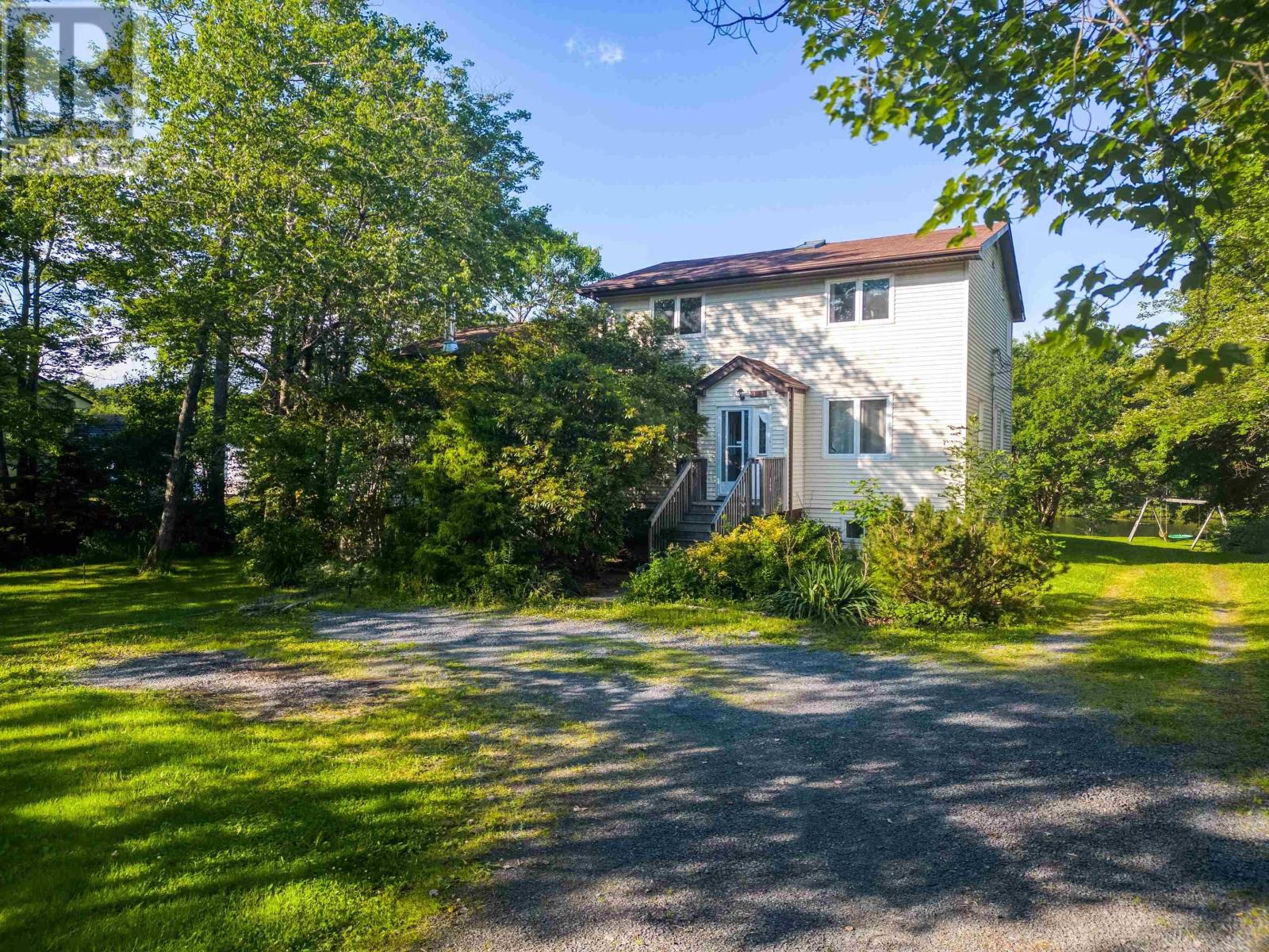 For sale 2571 St Margarets Bay Road, Timberlea, Nova Scotia B3T1H2