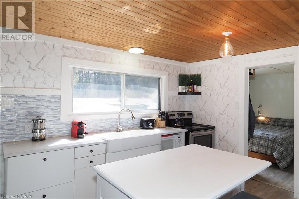 For sale 950 NINTH Street, Belwood Lake, Ontario N0B1J0 40567691