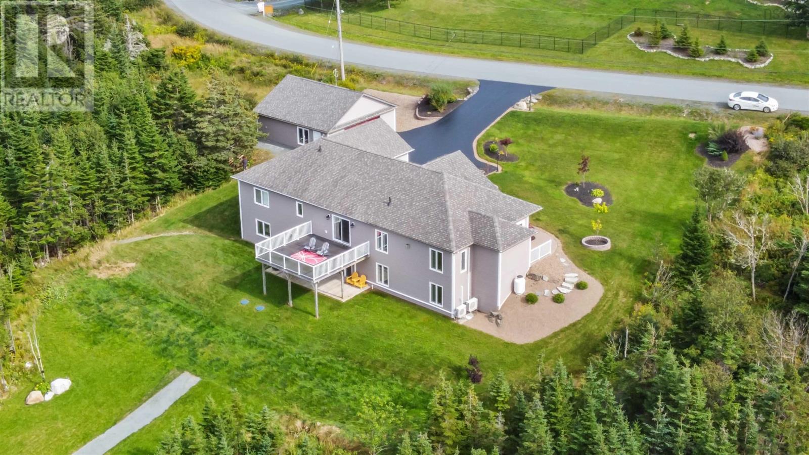 For sale 85 Oceanic Drive, East Lawrencetown, Nova Scotia B2Z1T6