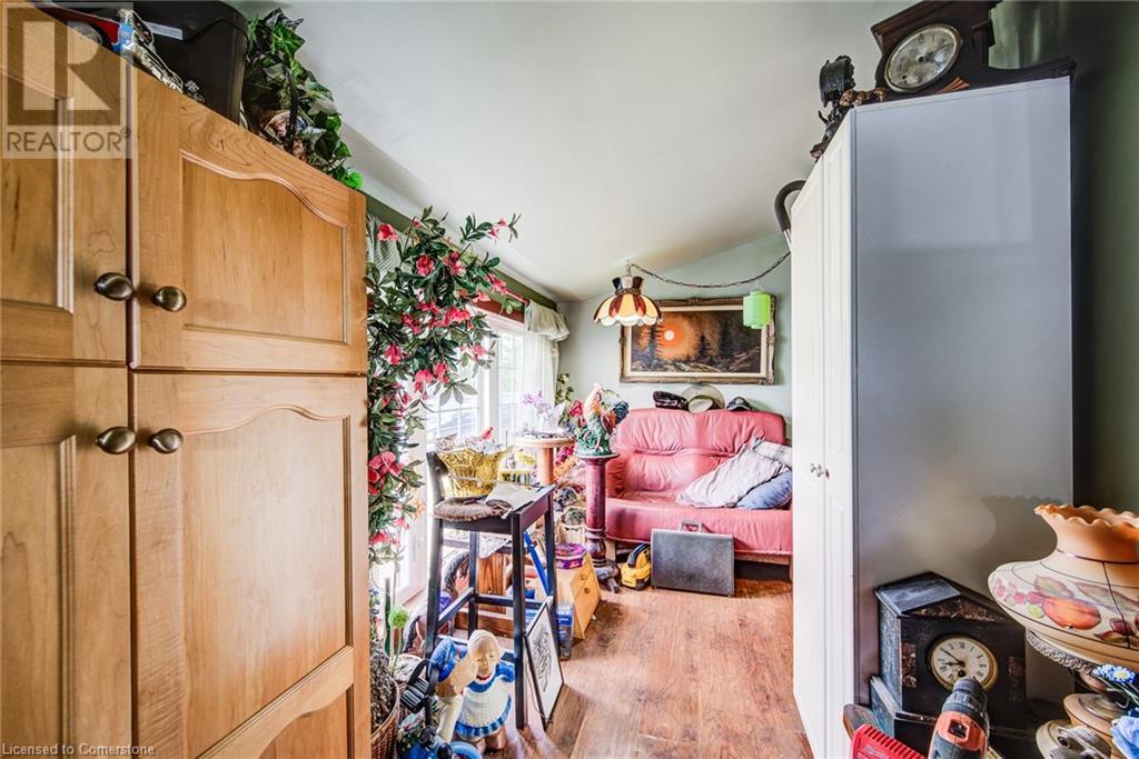 For sale 2002 ALBERT Street N, Gorrie, Ontario N0G1X0 40566939