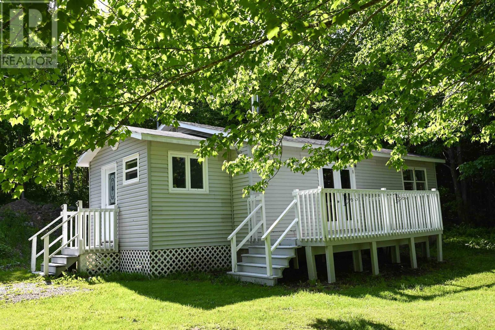 4437/4439 West Lake Ainslie Road, West Lake Ainslie, Nova Scotia B0E3M0