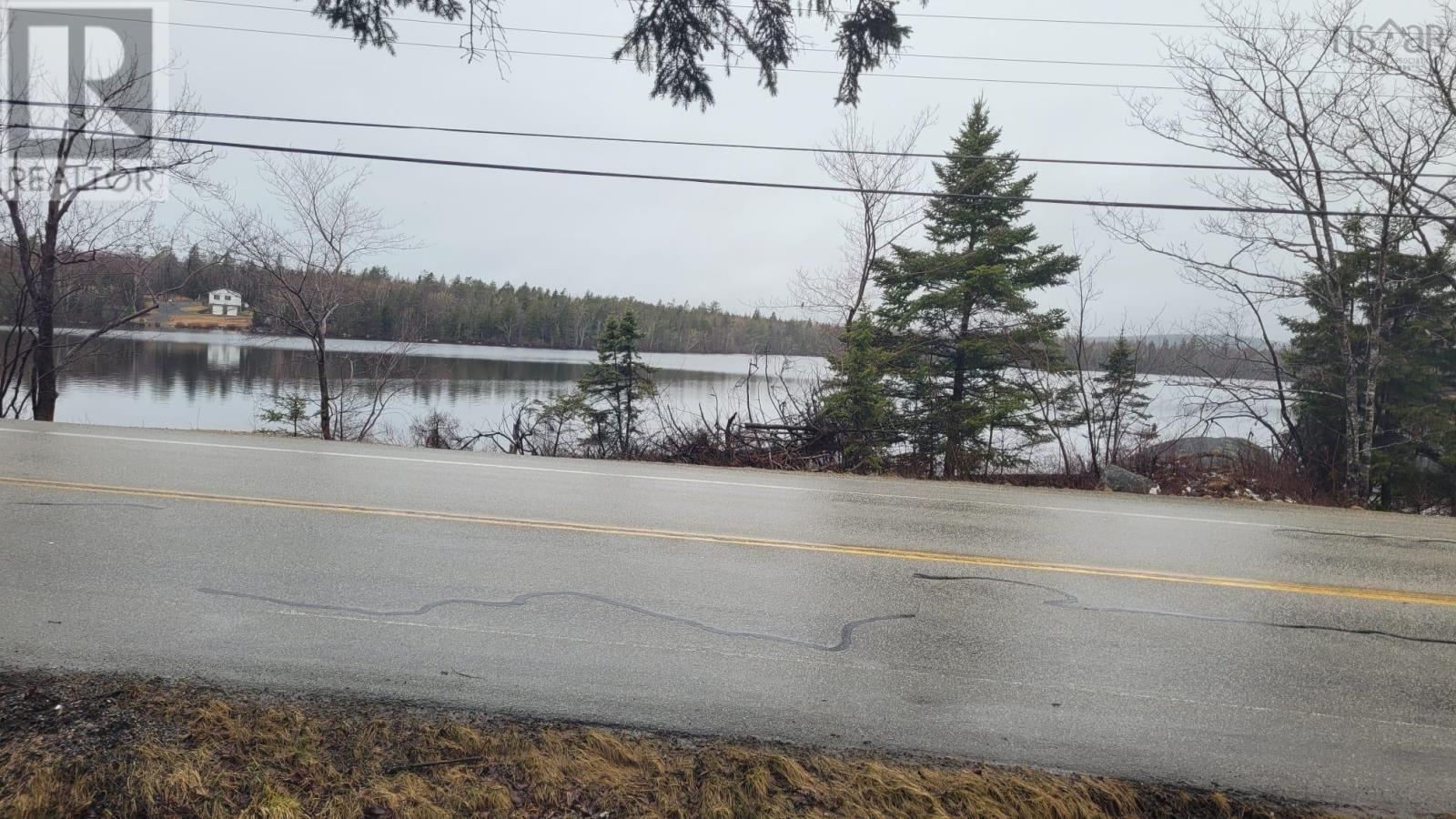 For sale 4444 St Margarets Bay Road, Lewis Lake, Nova Scotia B3Z1E1