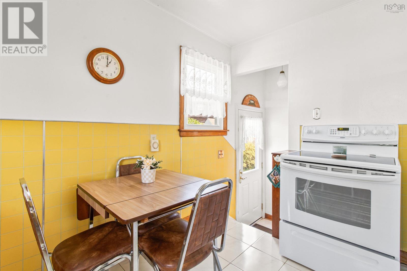 À vendre 5 Hornes Road, Eastern Passage, NouvelleÉcosse B3G1A6