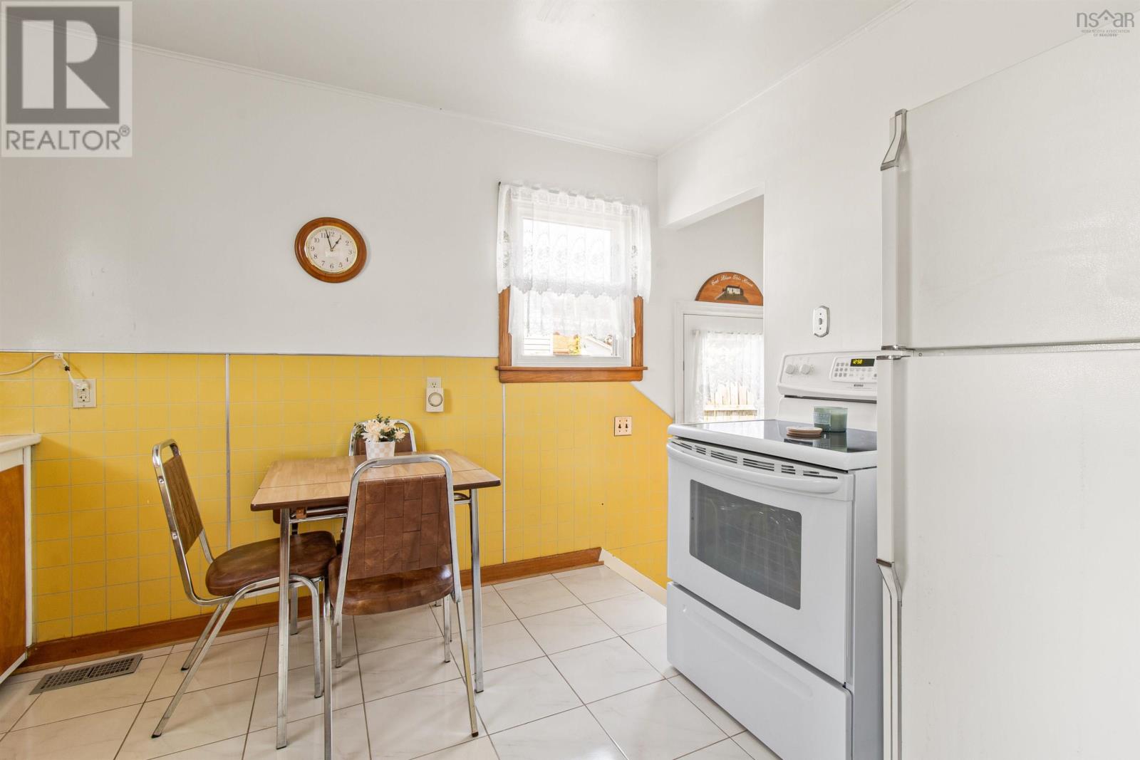 À vendre 5 Hornes Road, Eastern Passage, NouvelleÉcosse B3G1A6