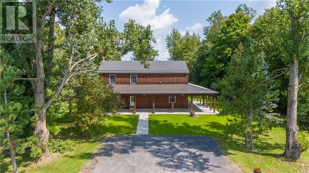 For sale 21750 MCCORMICK ROAD, Glen Robertson, Ontario K0B1H0