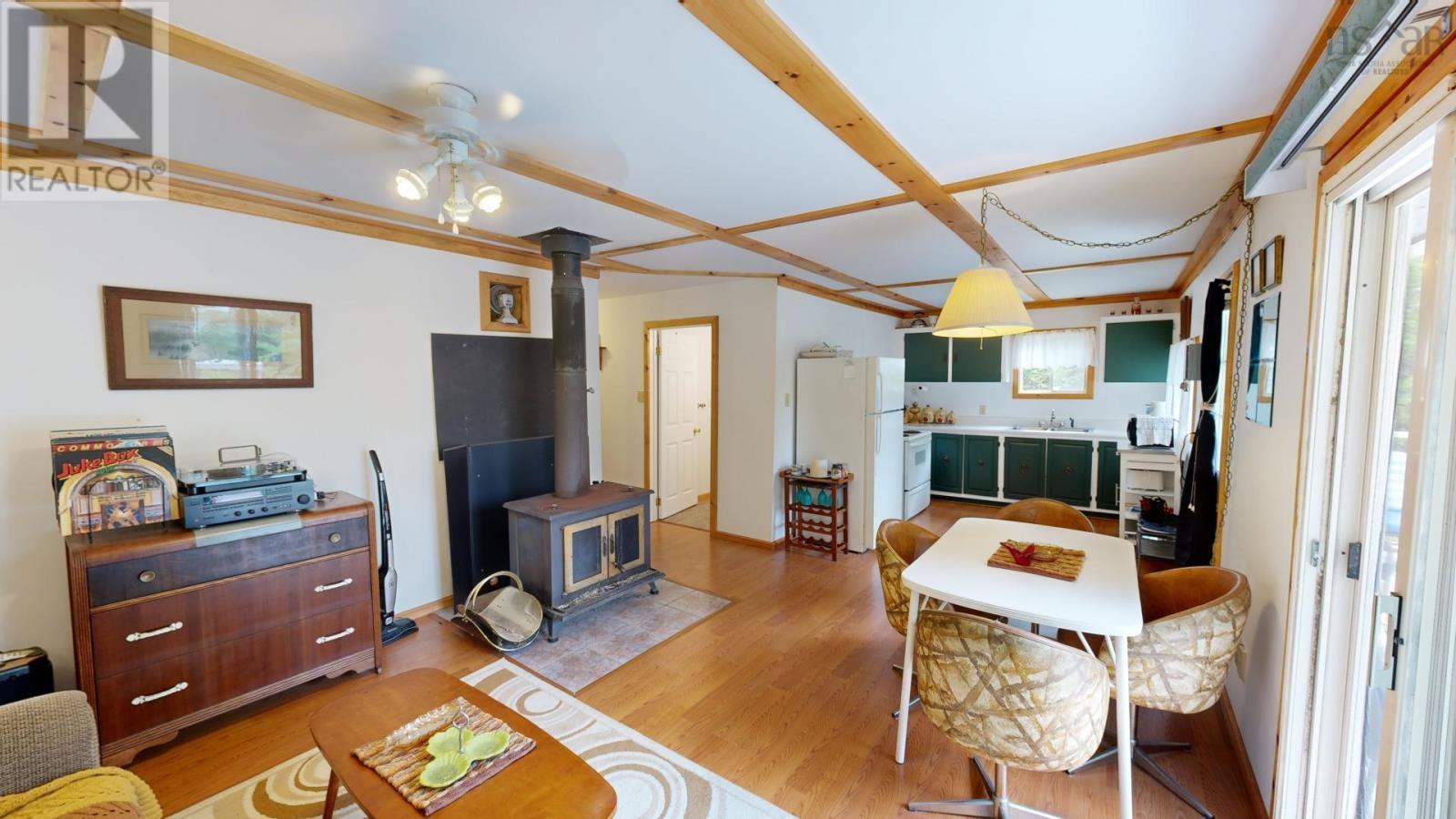 For sale 1084 Mooseland Road, Third Lake, Nova Scotia B0J3H0