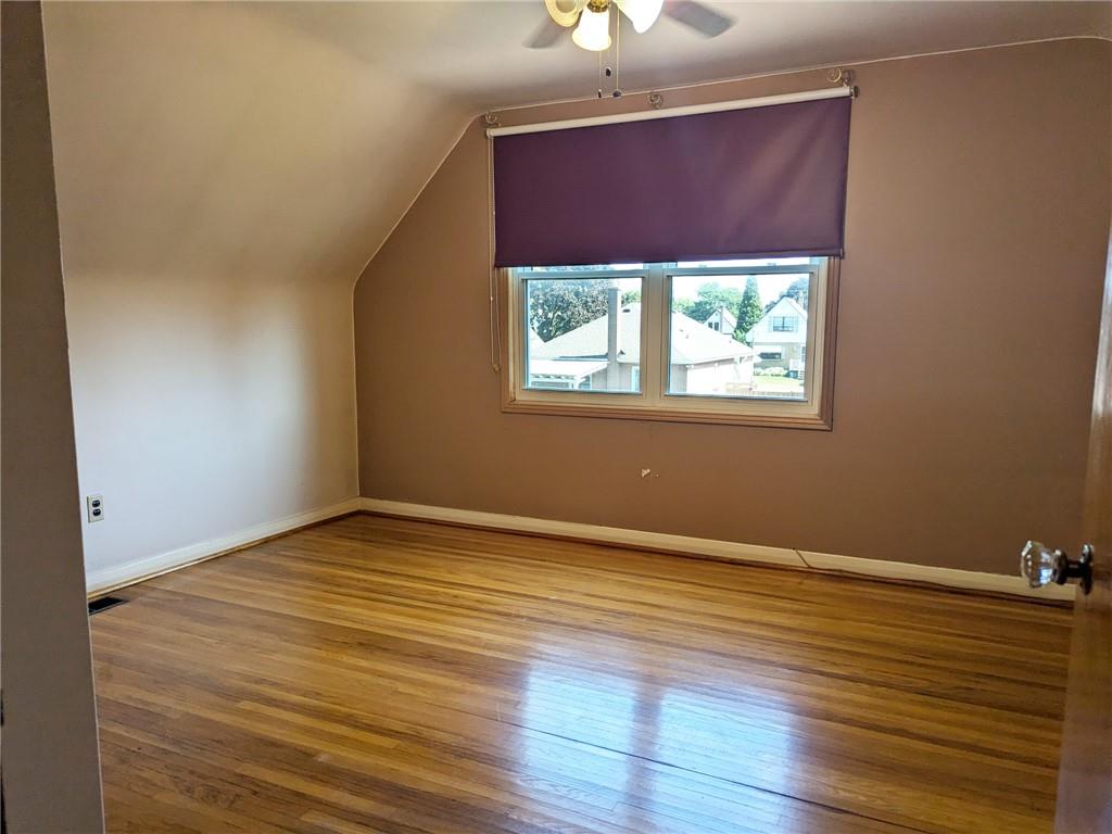 À vendre 163 East 42nd Street, Hamilton, Ontario L8T3A4 H4206021