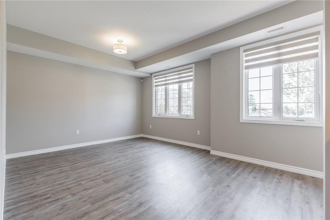 For sale 20 Murray Court, Unit 2, Milverton, Ontario N2K1M0