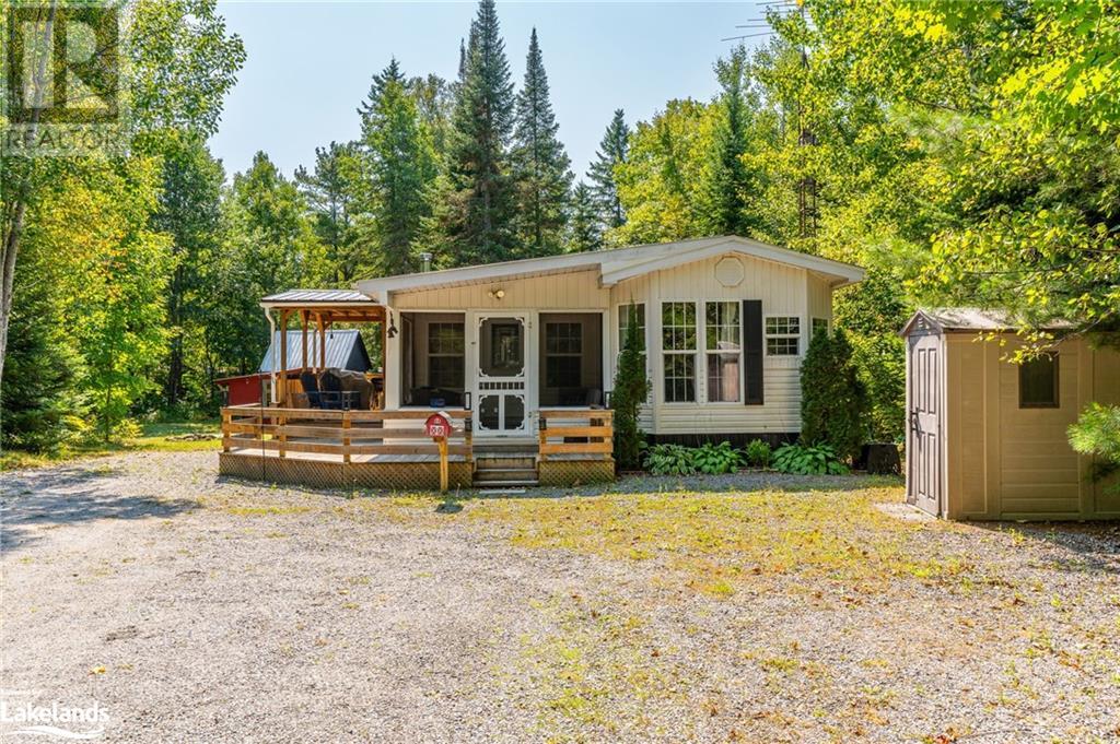 À vendre 19 HIGH BUSH Road, Lake St. Peter, Ontario K0L2K0 40644559