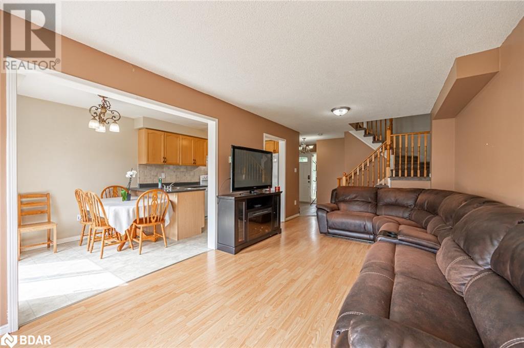 À vendre 31 BASSWOOD Drive, Barrie, Ontario L4N9P2 40645214
