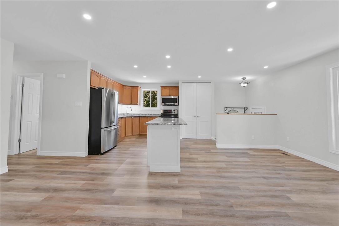 For sale 455 Brigadoon Drive, Hamilton, Ontario L9C6C8 H4206556