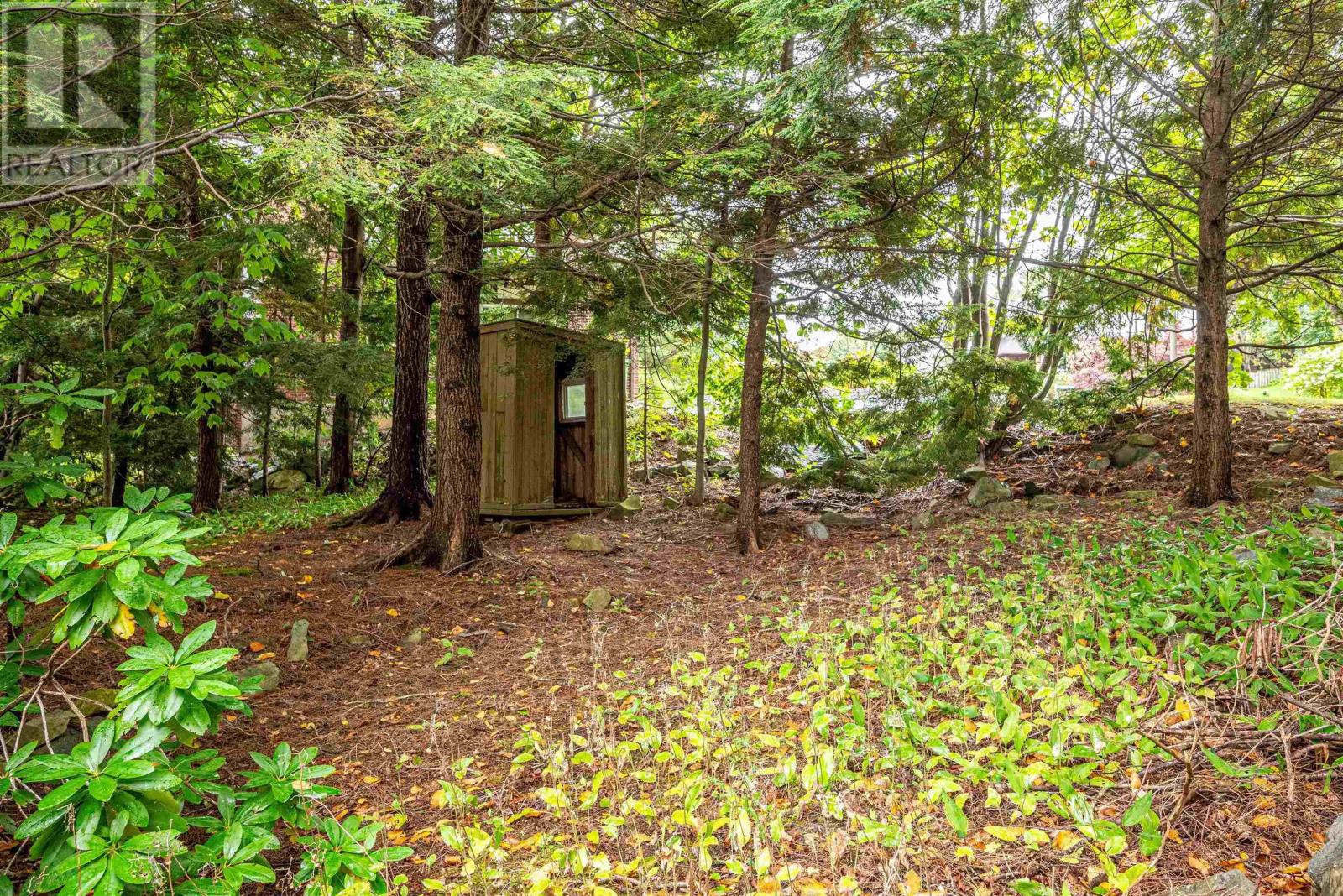 À vendre 50 Bayview Road, Halifax, NouvelleÉcosse B3M1N9 202421987