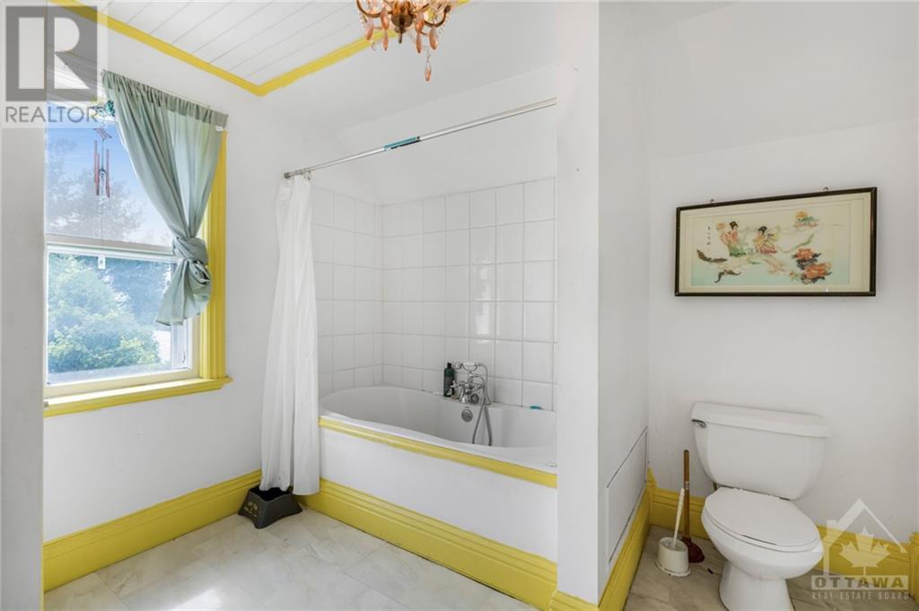 For sale 2060 LAJOIE STREET, Lefaivre, Ontario K0B1J0 1411493