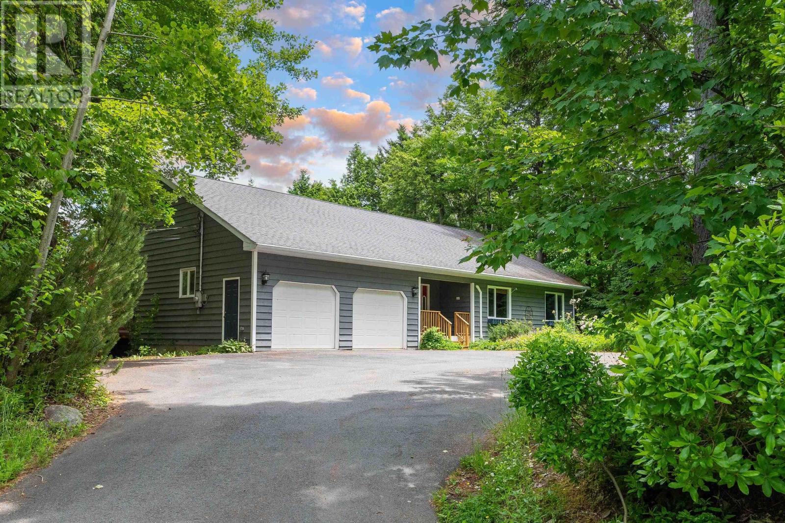 For sale 35 Winley Drive, Windsor Junction, Nova Scotia B2T1A4 202415590 REALTOR.ca