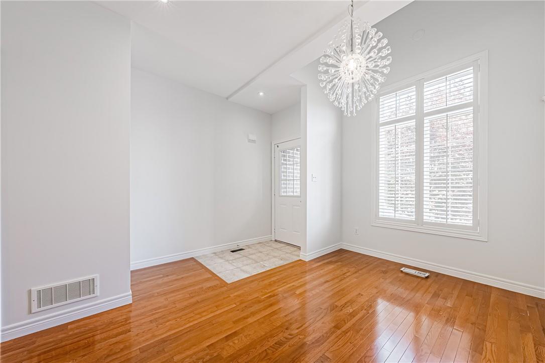 For sale 416 DICENZO Drive, Hamilton, Ontario L9B0B3 H4206849