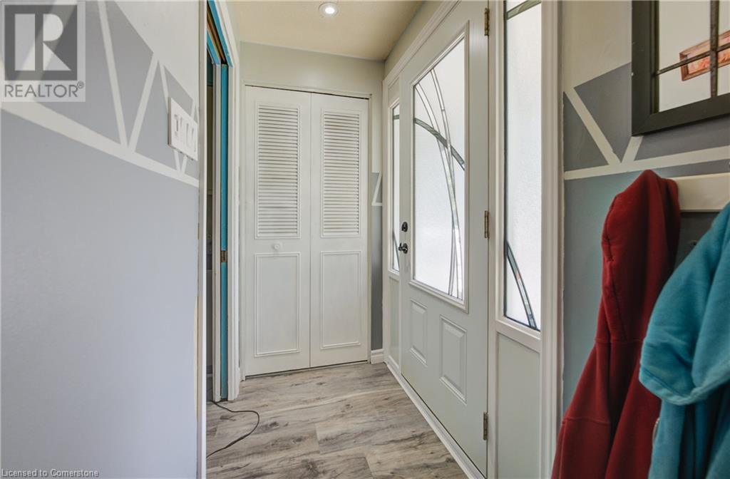 À vendre 20 BLACKWELL Drive, Kitchener, Ontario N2N1P5 40647722