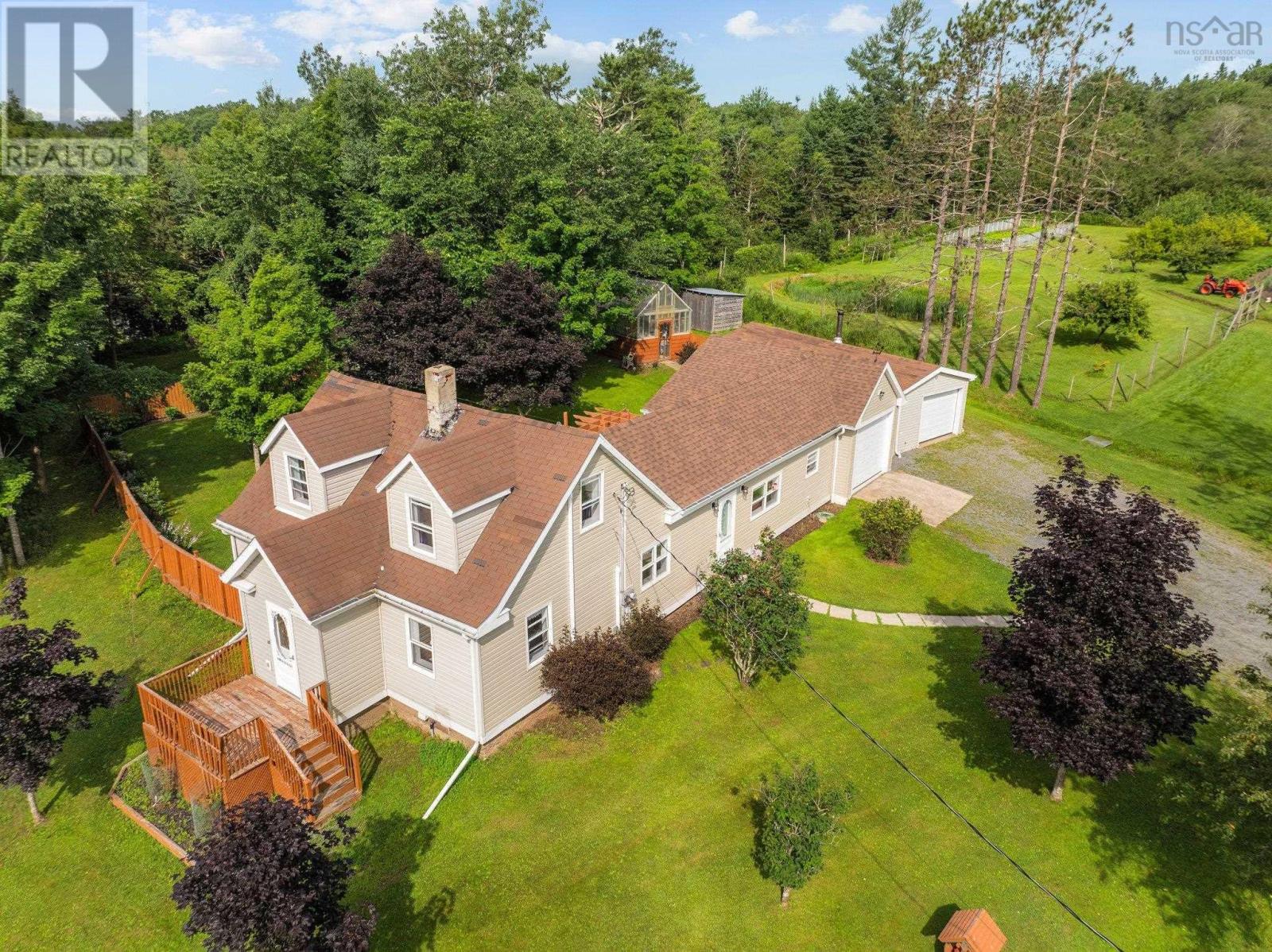 For sale 12116 Highway 224, Middle Musquodoboit, Nova Scotia B0N1X0