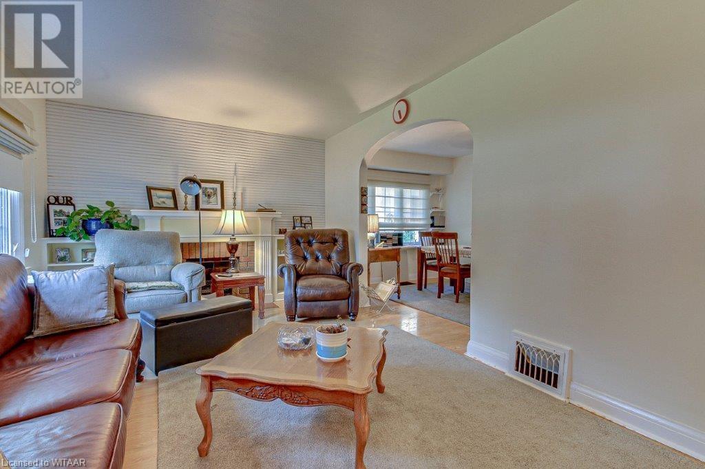 À vendre 294 DREW Street, Woodstock, Ontario N4S4T8 40647687