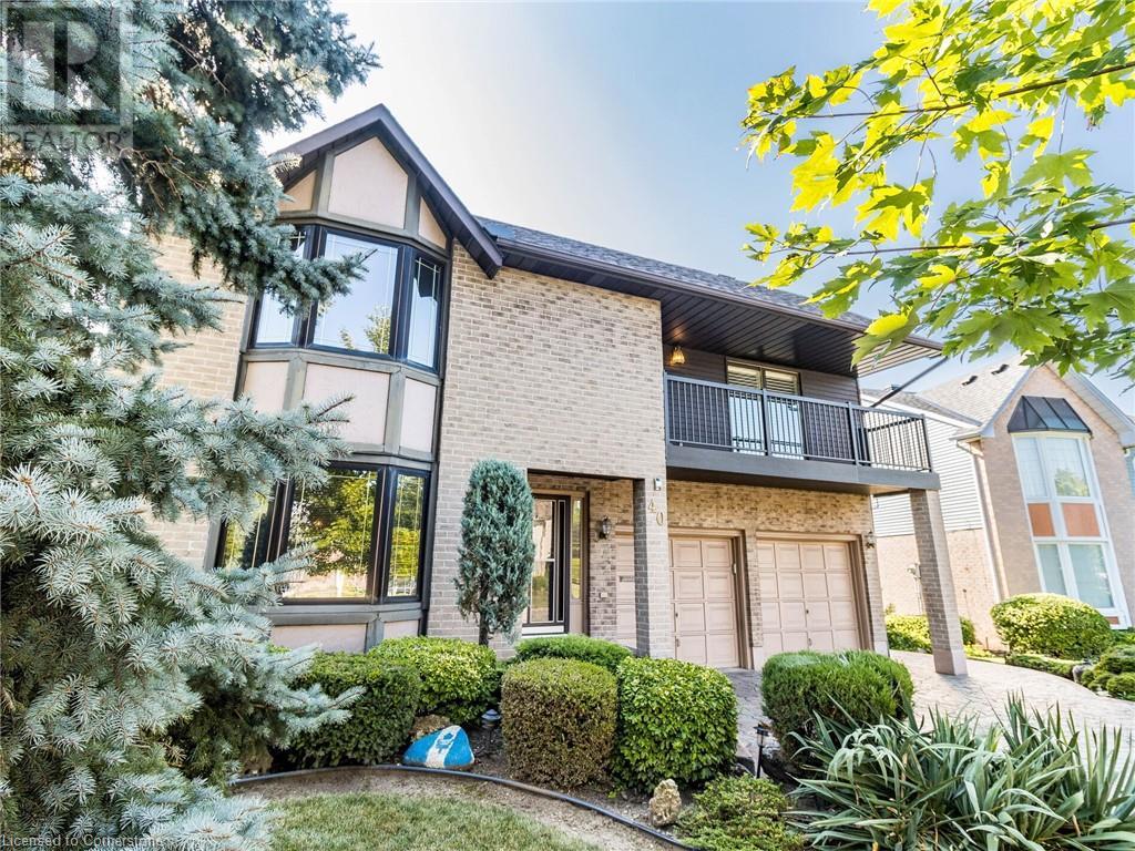 À vendre 40 OCEANIC Drive, Stoney Creek, Ontario L8E4H5 XH4206008