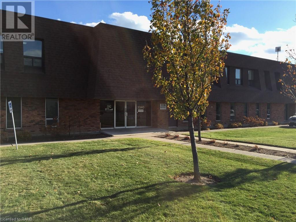 For lease 3340 Mainway Road Unit 200, Burlington, Ontario L7M1A7