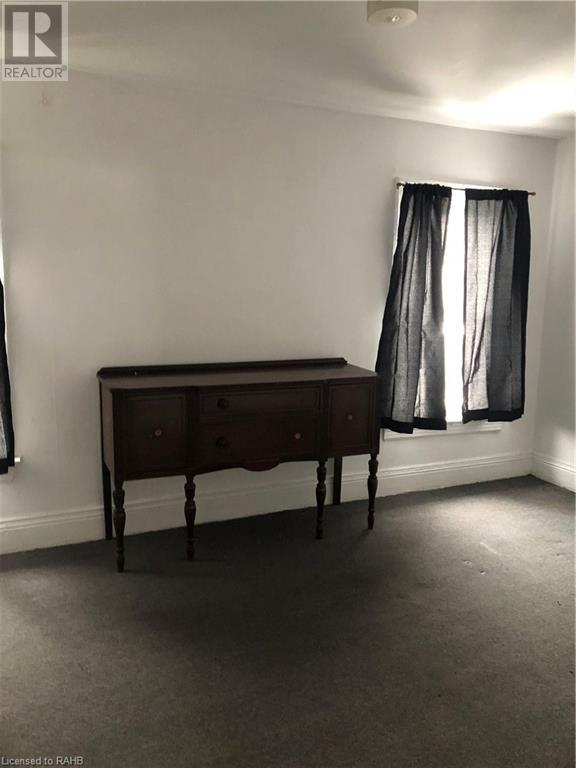 À vendre 216 Dundurn Street S, Hamilton, Ontario L8P4K3 XH4198881