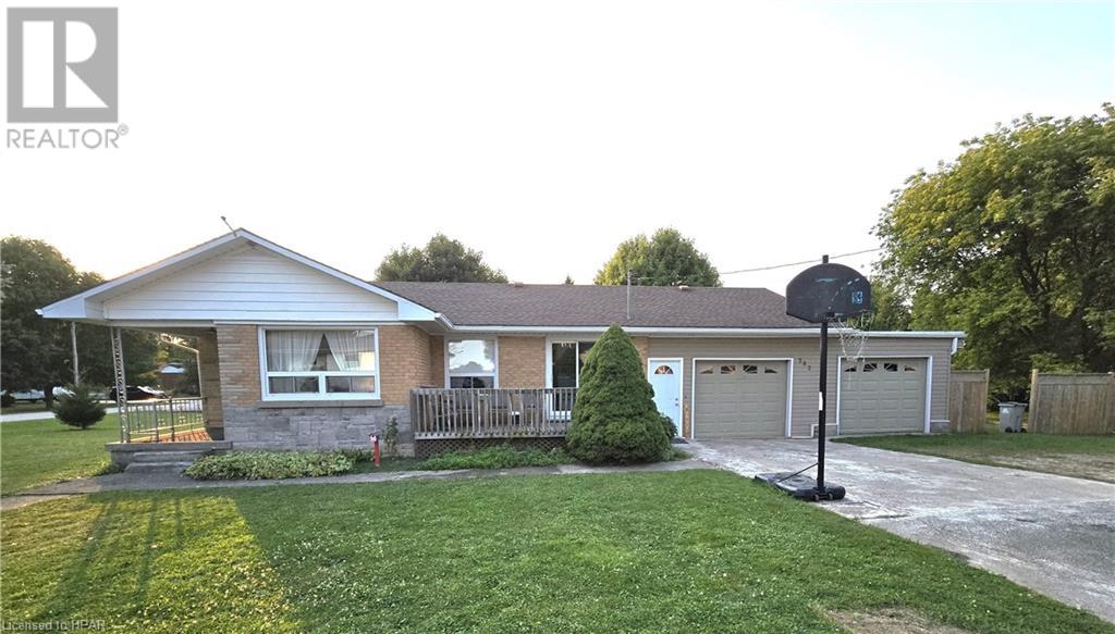 À vendre 392 BURGESS Street, Brussels, Ontario N0G1H0 40646098