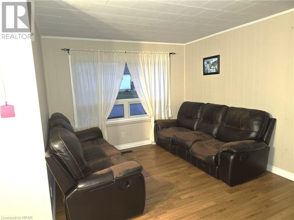 À vendre 392 BURGESS Street, Brussels, Ontario N0G1H0 40646098