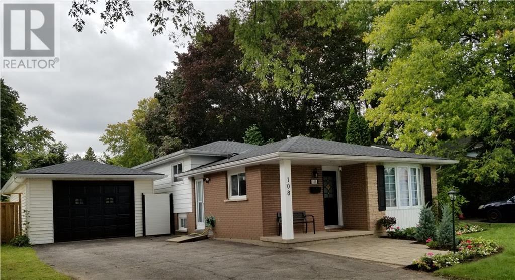 À vendre 108 WINDSOR DRIVE, Brockville, Ontario K6V3H6 1413602
