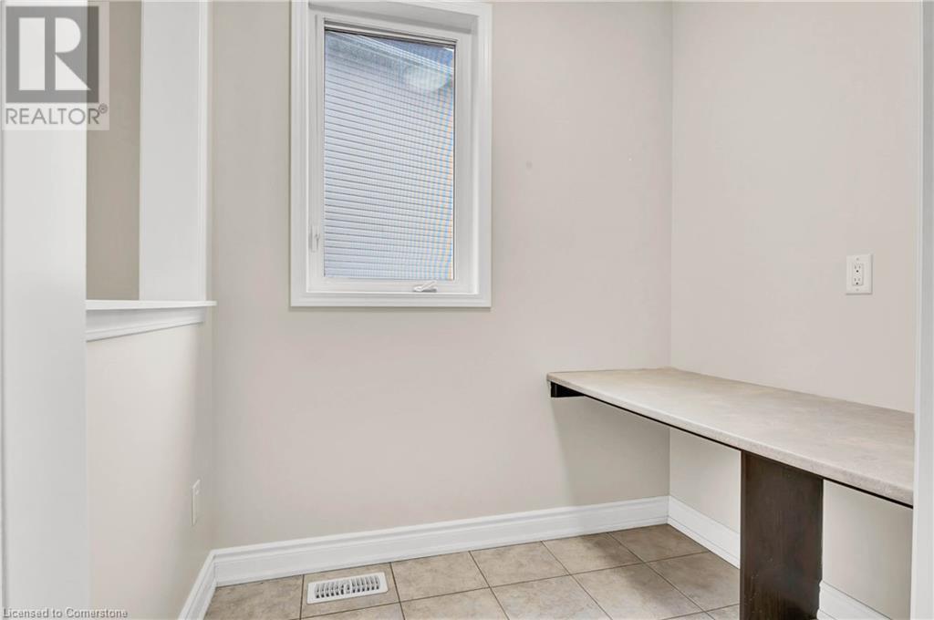 À vendre 235 DOLMAN Street, Breslau, Ontario N0B1M0 40652274