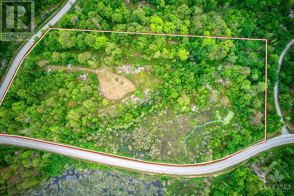 À vendre 16 GREY OWL ROAD, Maberly, Ontario K0H2B0 1410420 REALTOR.ca