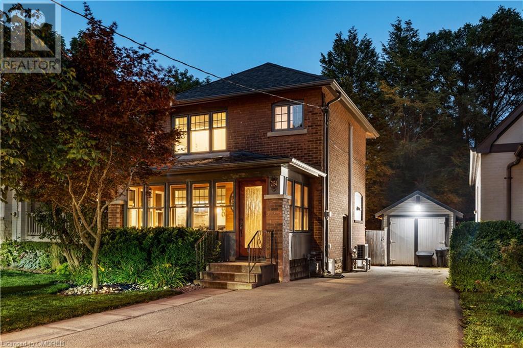 À vendre 2134 CAROLINE Street, Burlington, Ontario L7R1L9 40637439 REALTOR.ca