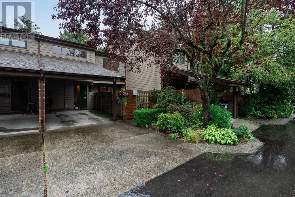 For sale 4011 VINE STREET, Vancouver, British Columbia V6L3C1