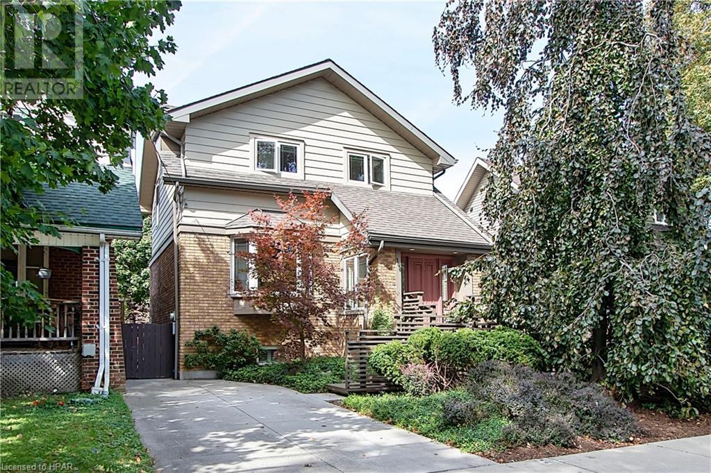 À vendre 108 AVONDALE Avenue, Stratford, Ontario N5A6M8 40654654 REALTOR.ca