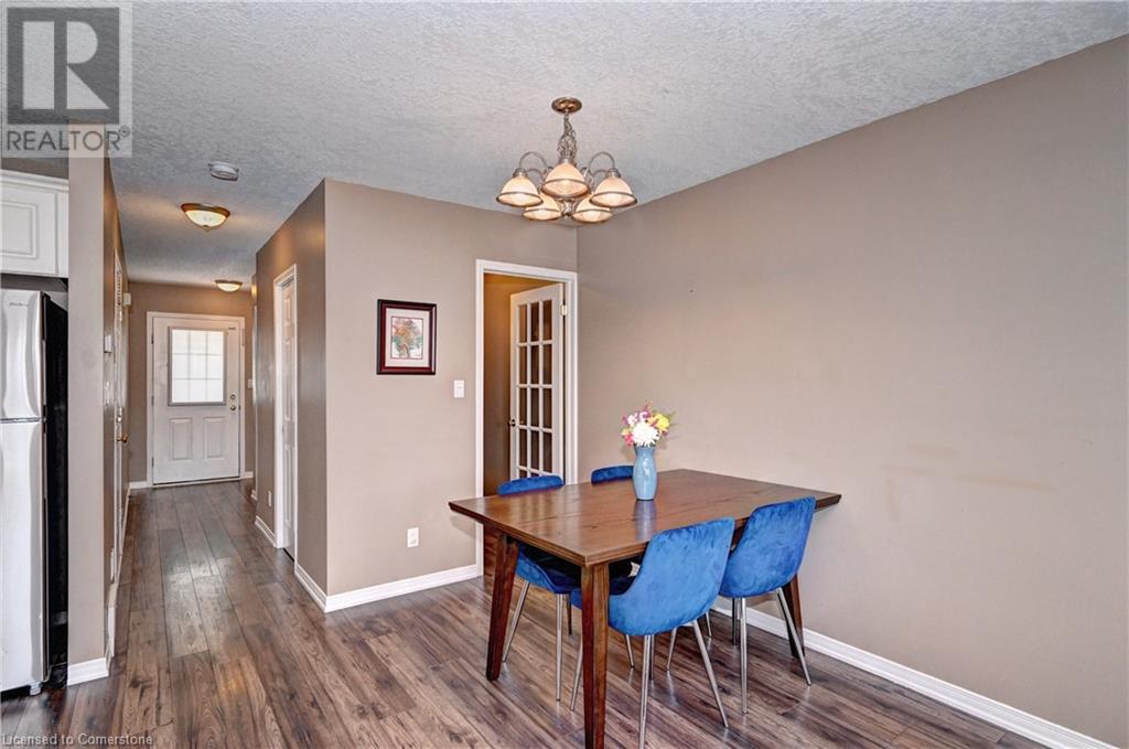 À vendre 18 HYDE Road, Stratford, Ontario N5A7Z4 40654896 REALTOR.ca