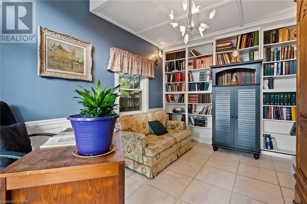 For sale 18½ THOMAS Street, St. Catharines, Ontario L2R6L6 40650034