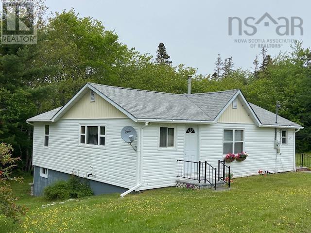 For sale: 92 Church Road, East Green Harbour, Nova Scotia B0T1L0 ...