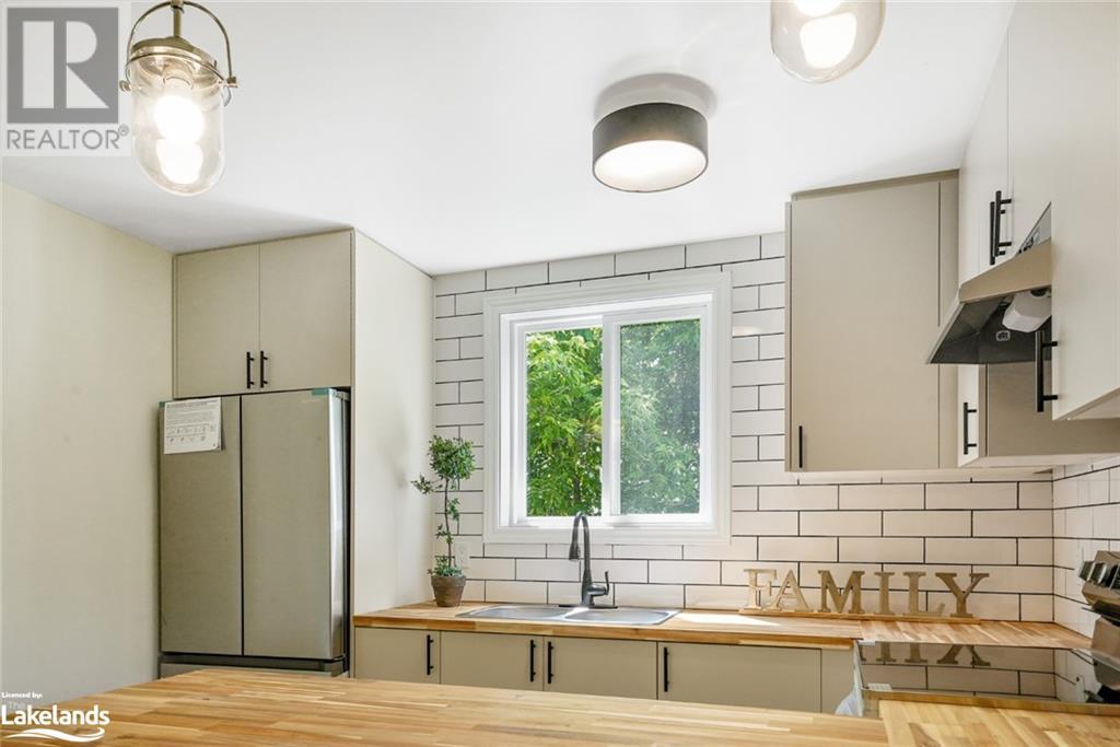 For sale 2289 LOOP Road, Wilberforce, Ontario K0L3C0 40656884