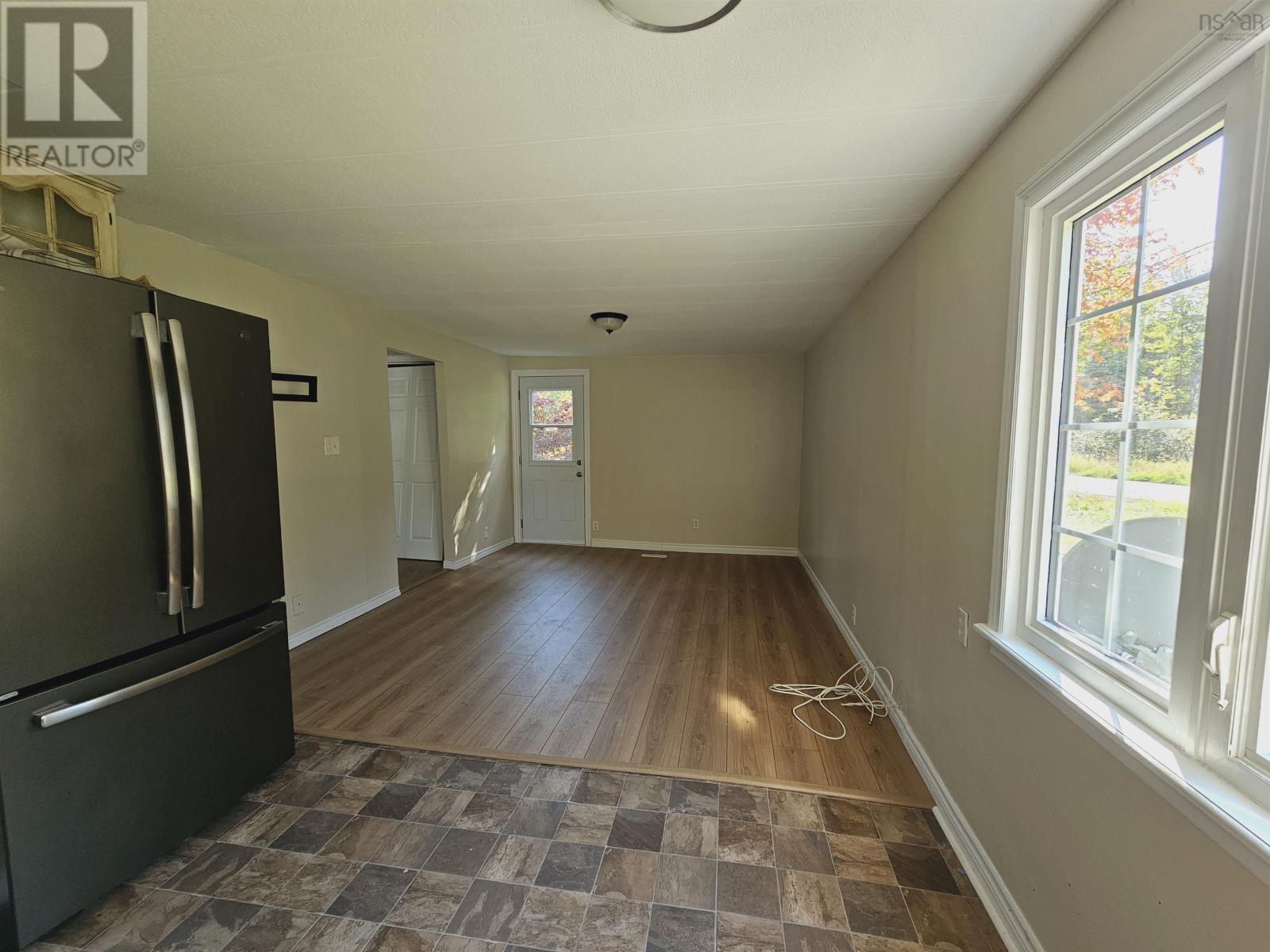 À vendre 906 Point Aconi Road, Point Aconi, NouvelleÉcosse B1Y1Z9