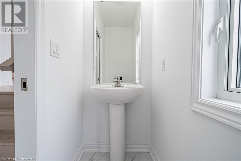 For sale 6074 PAULINE Drive, Niagara Falls, Ontario L2H0H9 40655457